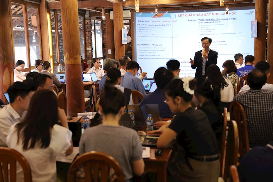 Ứng dụng trí tuệ nhân tạo (AI) trong kinh doanh và quảng bá sản phẩm